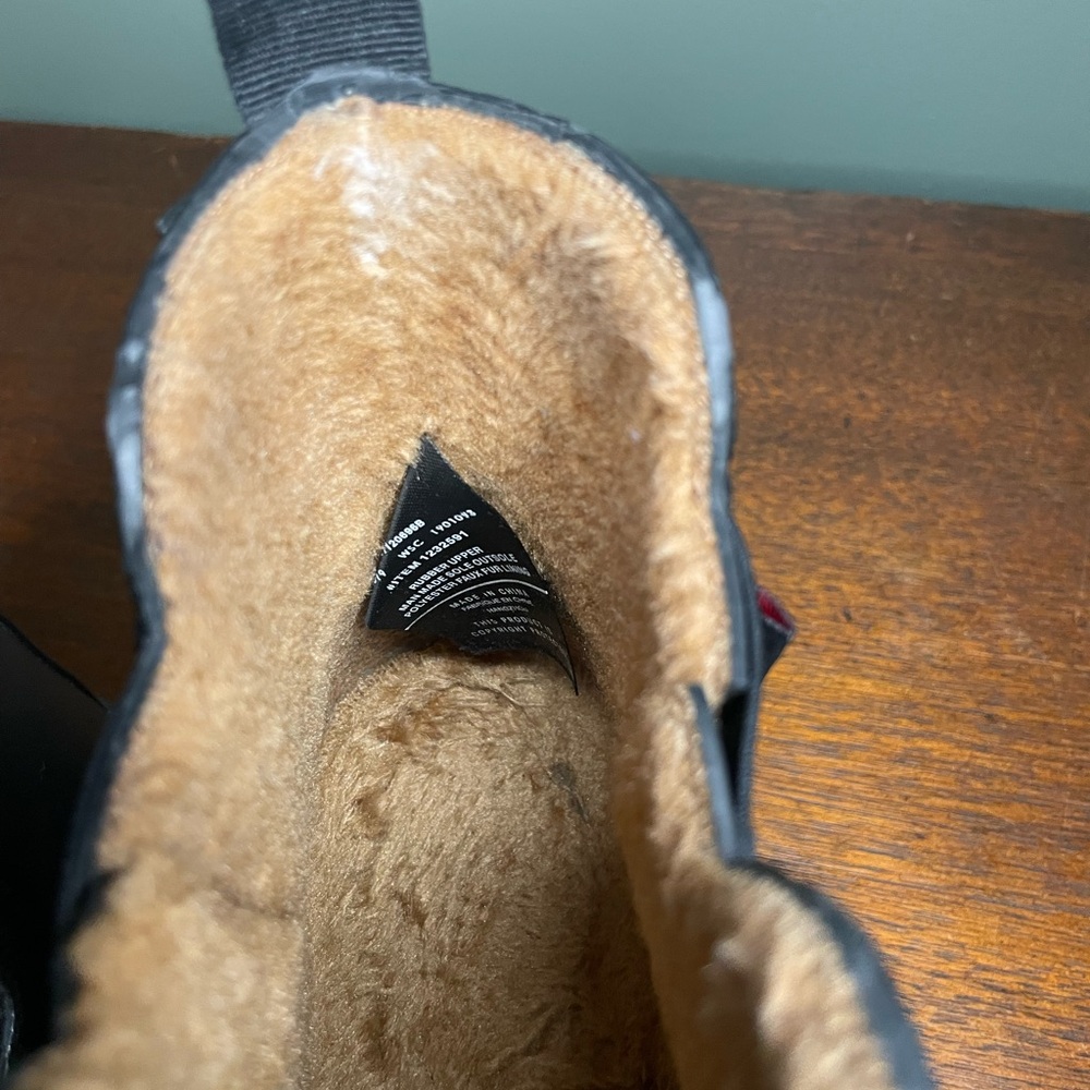 Chooka Black Women's Winter Rain Boots - Picture 11 of 14